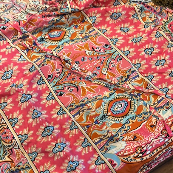 Boho pink random designs. on or off the shoulder Pink, turquoise, blue, white - Picture 12 of 14